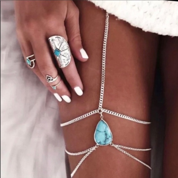 Multi layered Leg Chain - Picture 3 of 8